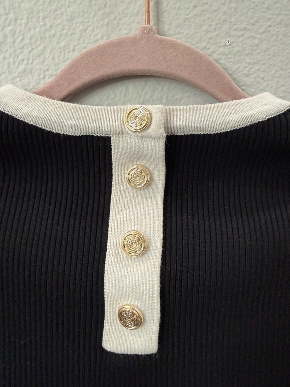 Maje Ribbed Knit Contrast Trim Crop Top Black Ivory Size 0 Short Sleeve - Picture 5 of 8